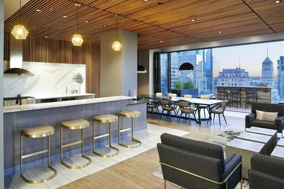 Luxury The Marq-Free Infinity Pool, Gym & Bbq-D1 Bed & Breakfast Ho Chi Minh City